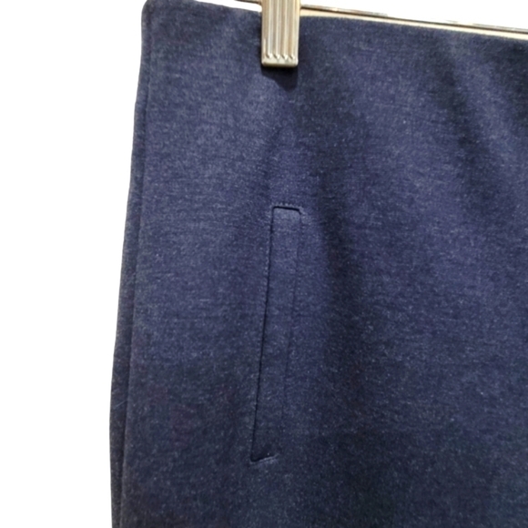 Chicos Pull On Ankle Pants Size 0 Womens Black Stretch Elastic Waist Pockets - Picture 3 of 7